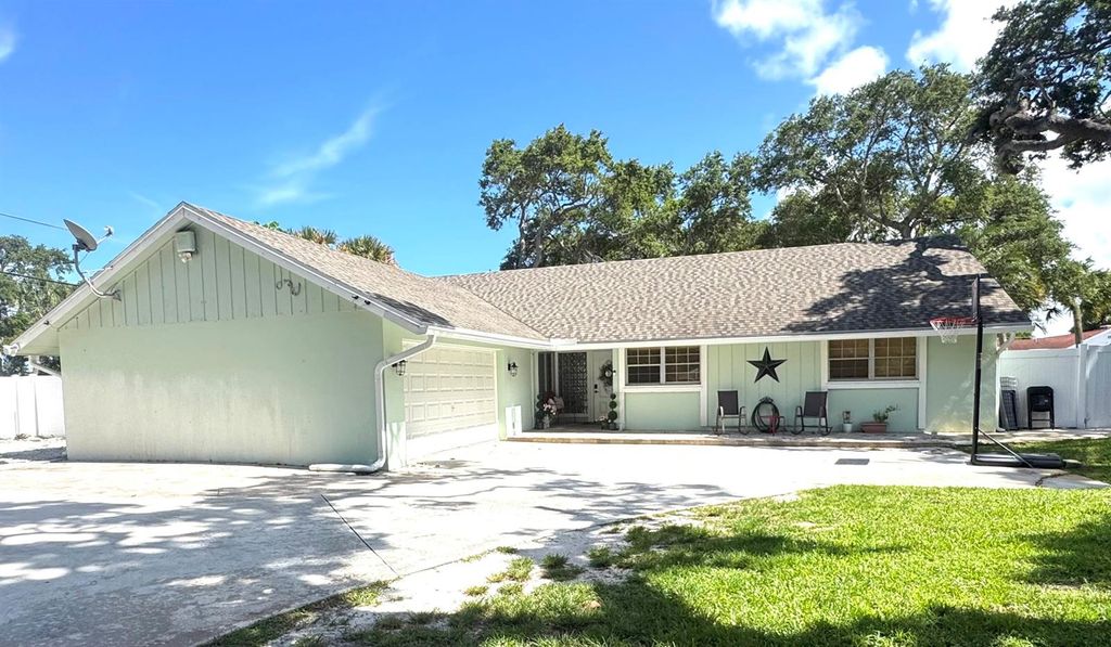 2518 Ranch House Road, West Palm Beach, FL 33406