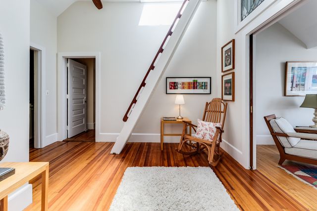 27 Church Street, Groton, CT 06340