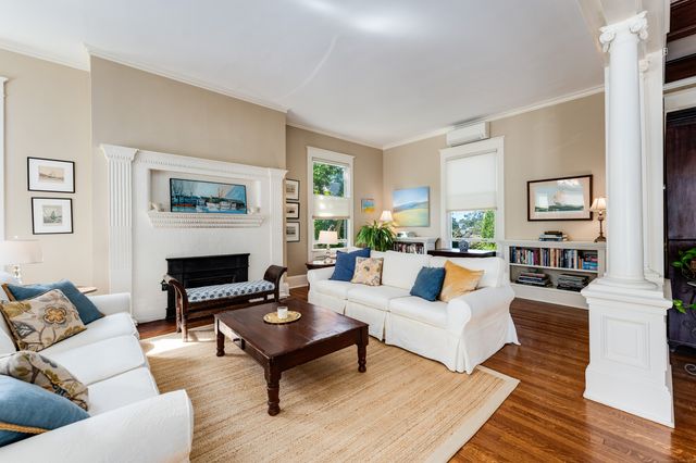 27 Church Street, Groton, CT 06340