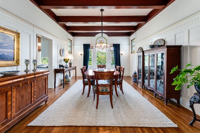 27 Church Street, Groton, CT 06340