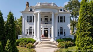 27 Church Street, Groton, CT 06340