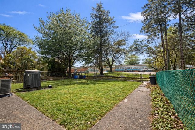 7028 HEATHFIELD RD, Baltimore, MD 21212