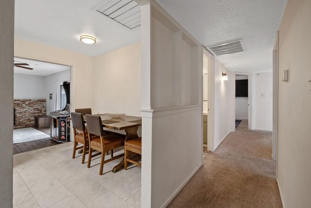 692 W Gettysburg Avenue, Clovis, CA 93612