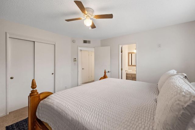 692 W Gettysburg Avenue, Clovis, CA 93612