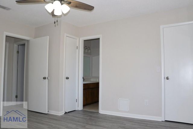 489 Elm Street, Hinesville, GA 31313