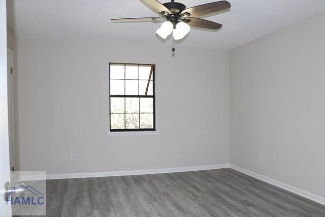 489 Elm Street, Hinesville, GA 31313