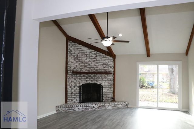 489 Elm Street, Hinesville, GA 31313