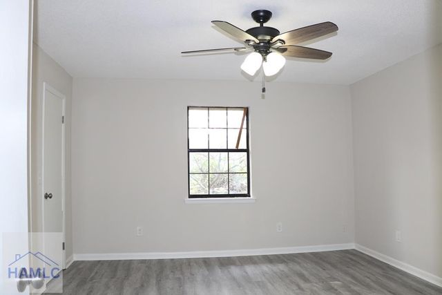 489 Elm Street, Hinesville, GA 31313