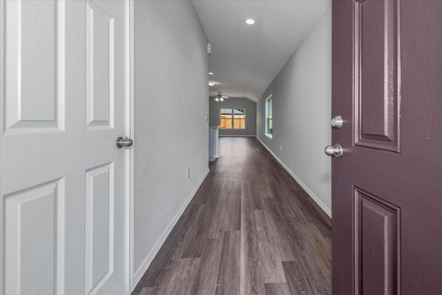 222 Cumberland Forest Drive, Magnolia, TX 77354