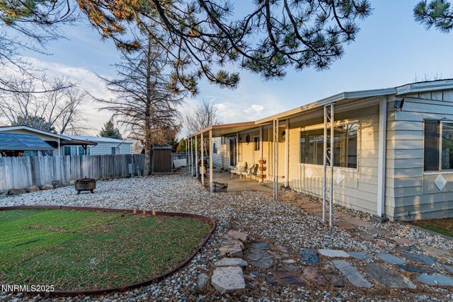 16180 Rhyolite Circle, Reno, NV 89521