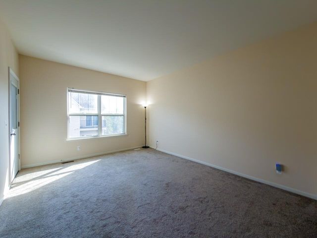 25552 Portico Lane, Novi, MI 48375