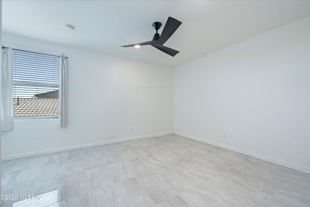 12090 N Goldenview Lane, Marana, AZ 85653