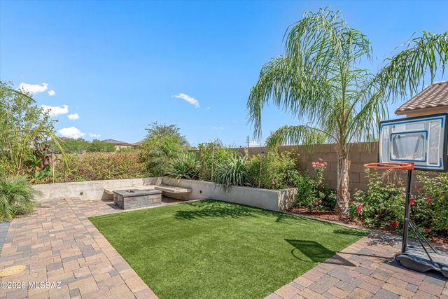 12090 N Goldenview Lane, Marana, AZ 85653