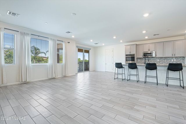 12090 N Goldenview Lane, Marana, AZ 85653