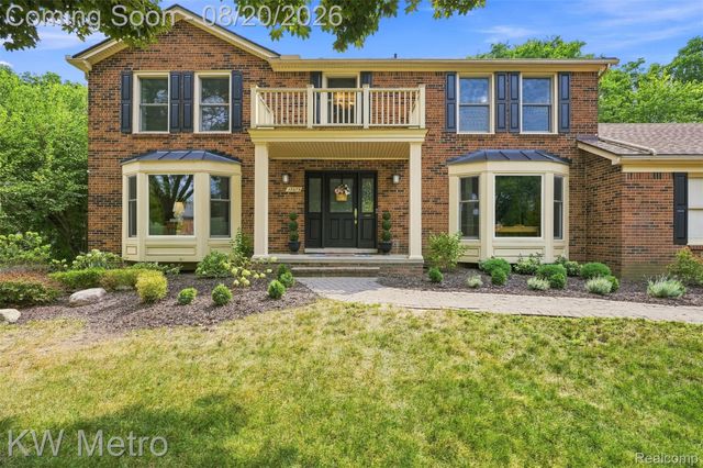 12675 Portsmouth Court, Plymouth Charter Township, MI 48170