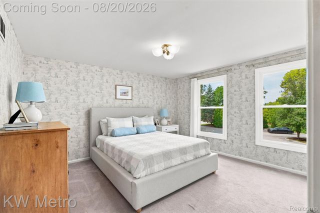 12675 Portsmouth Court, Plymouth Charter Township, MI 48170