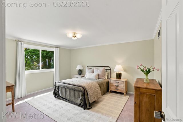 12675 Portsmouth Court, Plymouth Charter Township, MI 48170