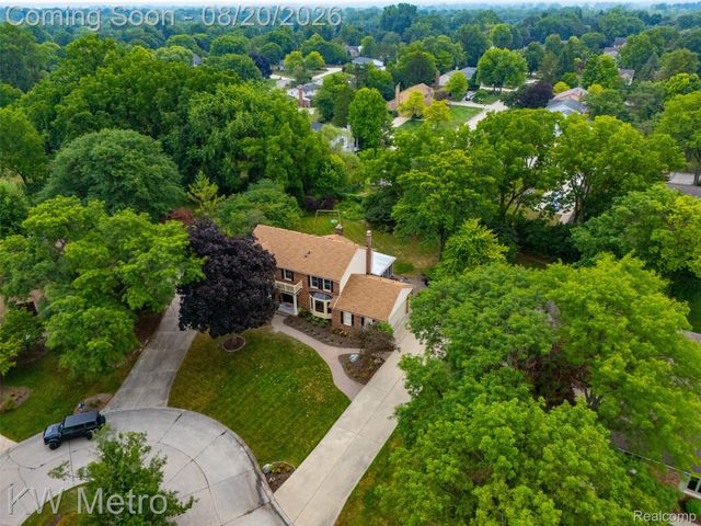 12675 Portsmouth Court, Plymouth Charter Township, MI 48170