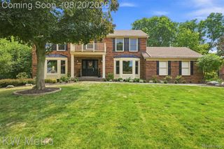 12675 Portsmouth Court, Plymouth Charter Township, MI 48170