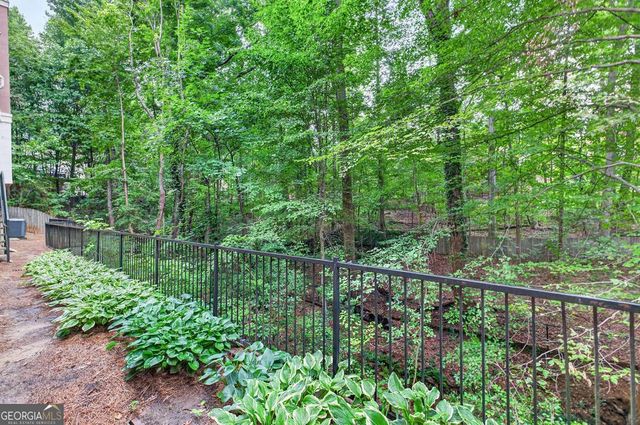 335 Ashford Circle, Atlanta, GA 30338