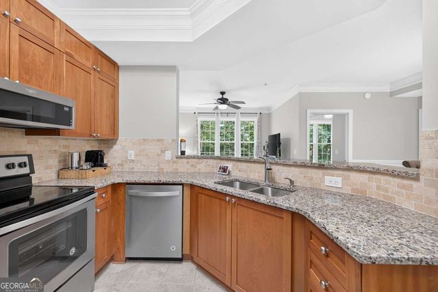 335 Ashford Circle, Atlanta, GA 30338