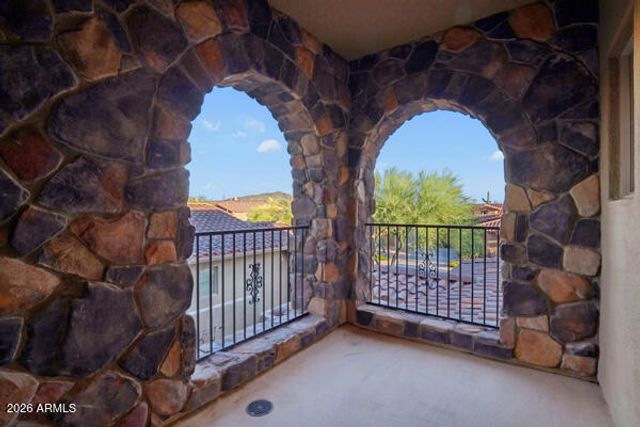 7240 E AURORA Drive, Scottsdale, AZ 85266