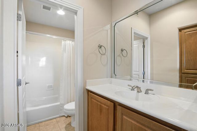 7240 E AURORA Drive, Scottsdale, AZ 85266