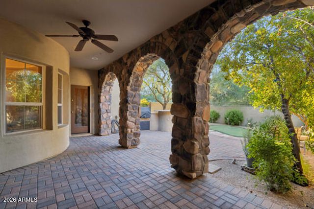 7240 E AURORA Drive, Scottsdale, AZ 85266