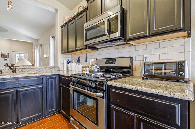 7609 RED CEDAR Drive, El Paso, TX 79911
