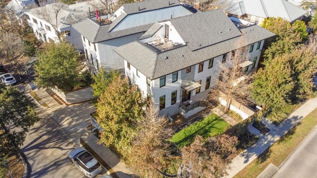 1410 Woodlawn RD B, Austin, TX 78703