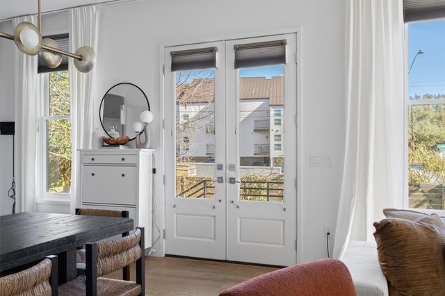 1410 Woodlawn RD B, Austin, TX 78703