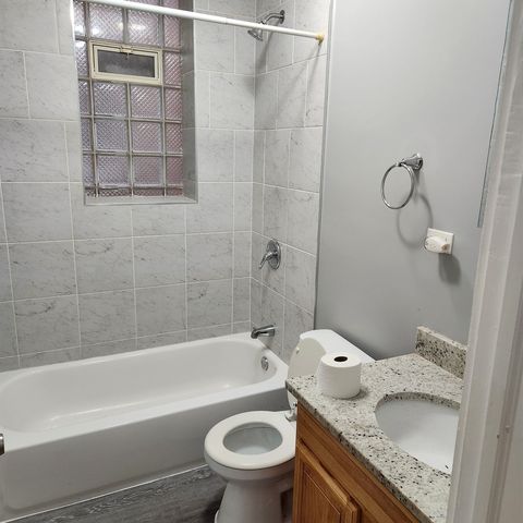 1264 S Saint Louis Avenue, Chicago, IL 60623