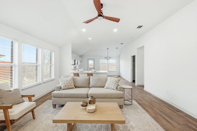 6948 Prairie Dawn Lane, North Richland Hills, TX 76180