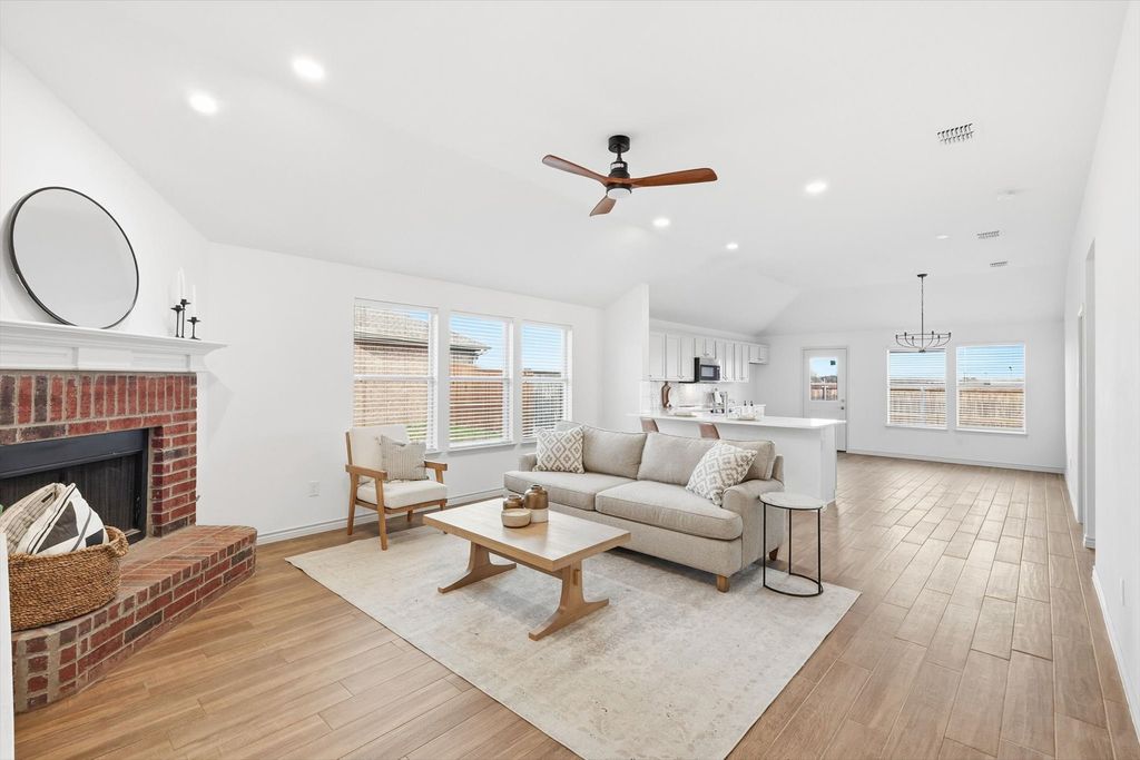 6948 Prairie Dawn Lane, North Richland Hills, TX 76180