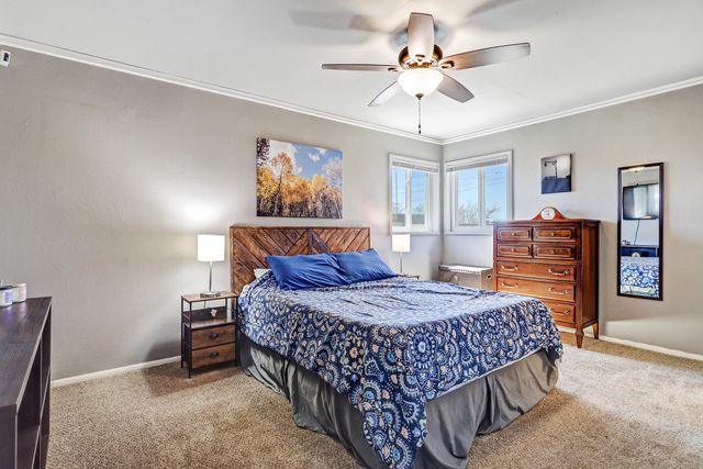 1113 June Street NE, Albuquerque, NM 87112