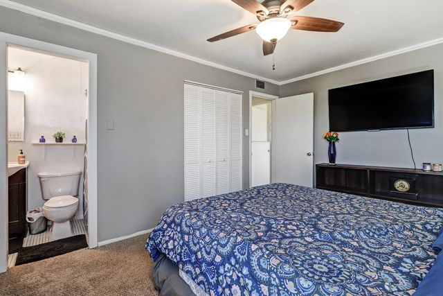 1113 June Street NE, Albuquerque, NM 87112