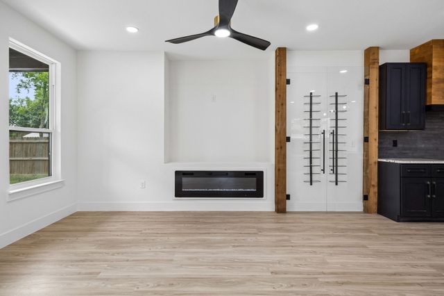 3708 Hammerly Drive, Dallas, TX 75212
