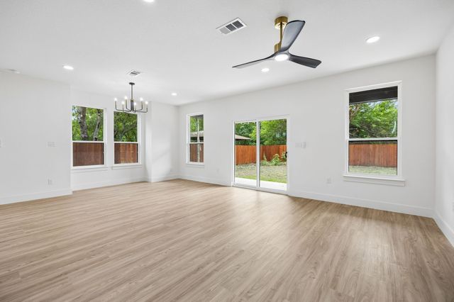 3708 Hammerly Drive, Dallas, TX 75212