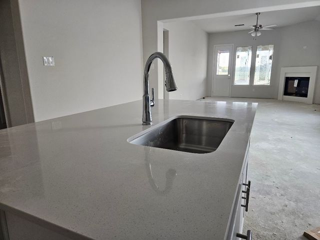 3008 Leopard Lane, Ennis, TX 75119
