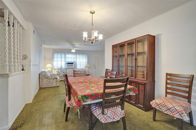 420 SW 71st Way, Pembroke Pines, FL 33023