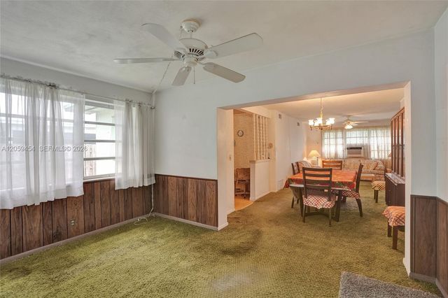 420 SW 71st Way, Pembroke Pines, FL 33023