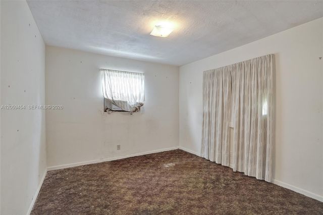 420 SW 71st Way, Pembroke Pines, FL 33023