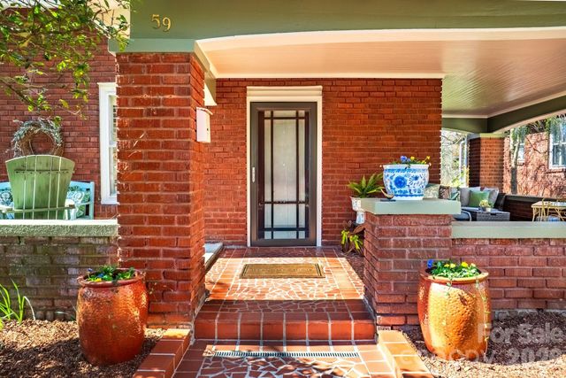 59 Forest Hill Drive, Asheville, NC 28803