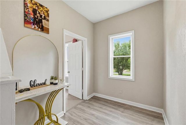 5107 E 26th Street, Kansas City, MO 64127