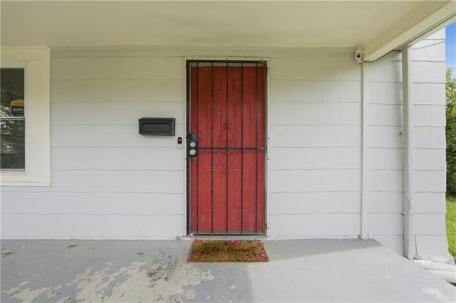 5107 E 26th Street, Kansas City, MO 64127