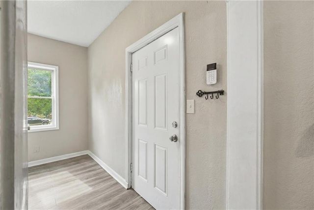 5107 E 26th Street, Kansas City, MO 64127