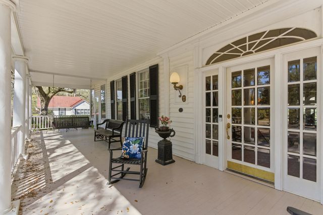 527 Wichman Street, Walterboro, SC 29488