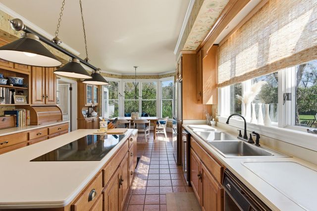 527 Wichman Street, Walterboro, SC 29488