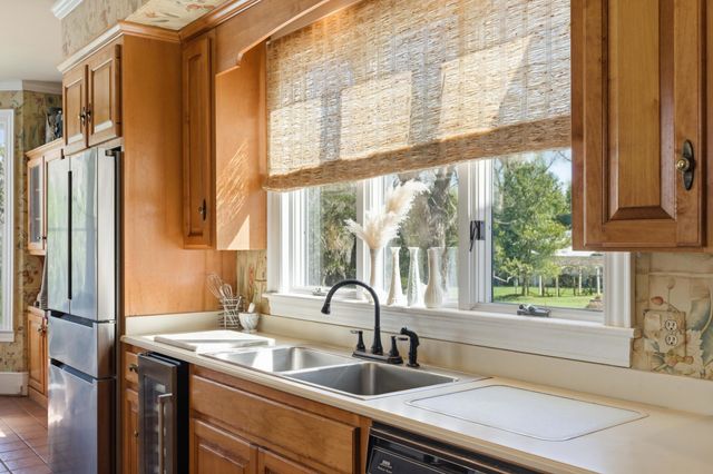 527 Wichman Street, Walterboro, SC 29488