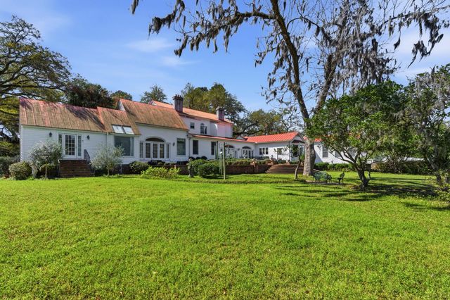 527 Wichman Street, Walterboro, SC 29488